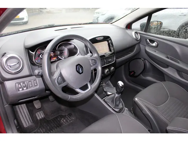 Renault Clio 0.9 TCe Limited 90 pk 2017 Benzine 6