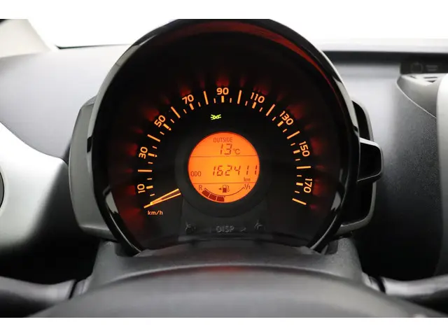 Citroën C1 1.0 e-VTi Business 2016 Benzine 24