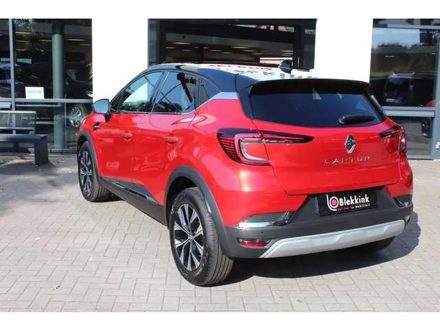 Renault Captur 1.3 EDC 140 Intens AUTOMAAT 2023 Benzine 16