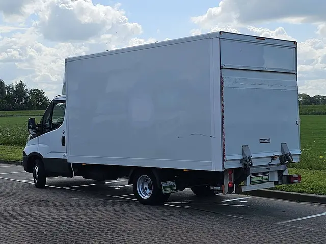 Iveco Daily 35C12 2018 Diesel 6