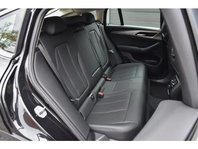 BMW X4 30i 2022 Benzine 13