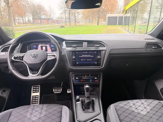 Volkswagen Tiguan 1.5 TSI R-Line Business 2023 Benzine 10