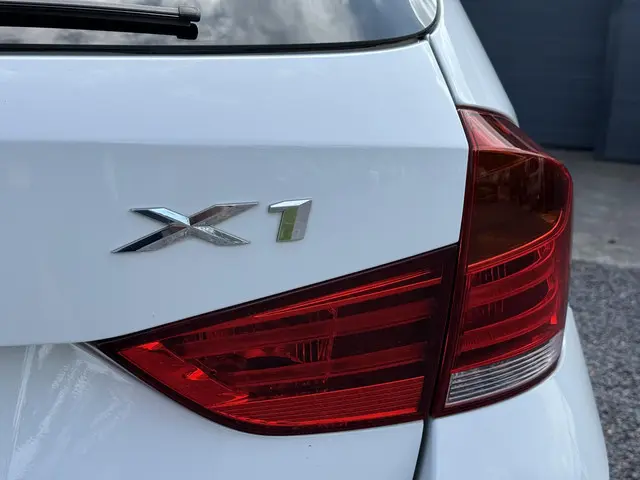 BMW X1 sDrive20i Business 2014 Benzine 34