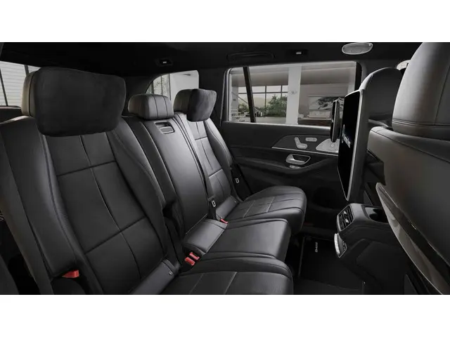 Mercedes-Benz GLS 450 4MATIC 2025 Benzine 6