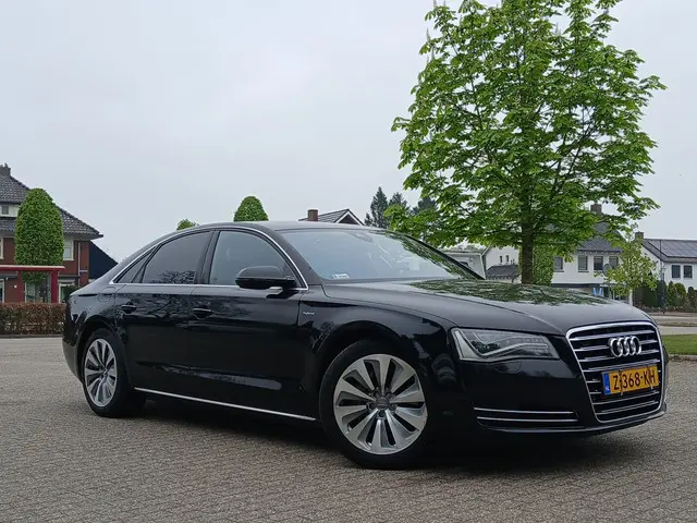Audi A8 2.0 TFSI Hy. Pro L.+ 2012 Hybride Benzine 5