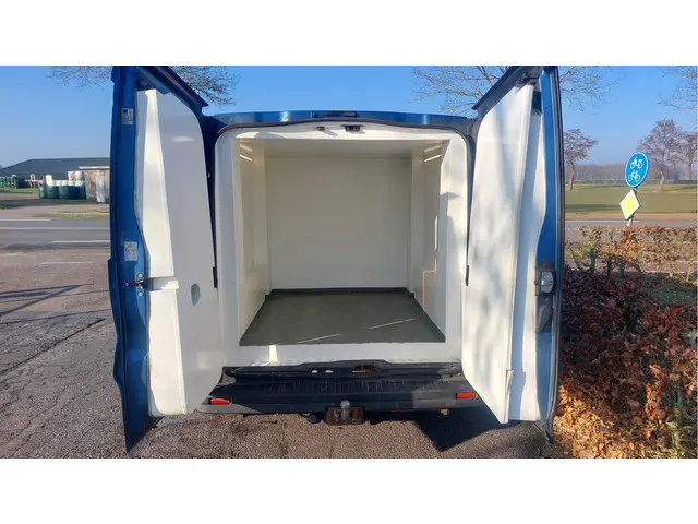 Opel Vivaro 1.6 CDTI L2H1 DC Sport EcoFlex 2018 Diesel 10