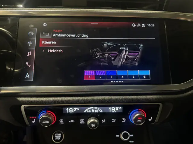 Audi Q3 45 TFSI e S edition 2021 Hybride Benzine 15