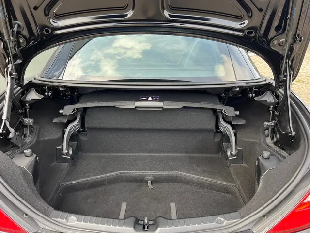 Mercedes-Benz SLK 200 AMG PANORAMADAK 2014 Benzine 26