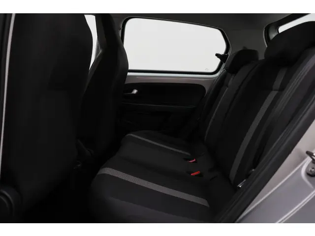 Volkswagen up! 1.0 BMT high up! 2018 Benzine 10