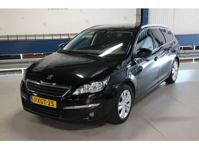 Peugeot 308 SW 1.2 e- PANO + NAV + CAM + TREKHAAK ! ! ! 2014 Benzine 9