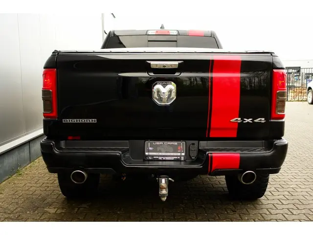 Dodge Ram 1500 DODGE 5.7 V8 Black Edition 2019 LPG/Gas 12