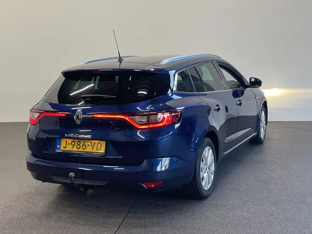 Renault Mégane Estate 1.3 TCe Aut. Limited 2020 Benzine 10