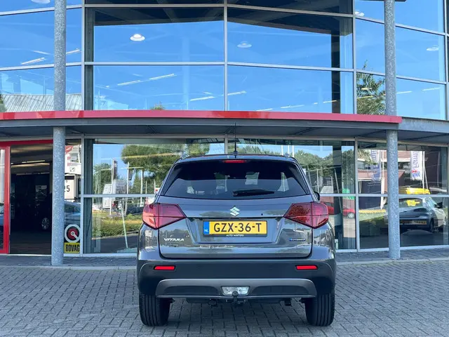 Suzuki Vitara 1.5 Hybrid Style 2025 Hybride Benzine 31