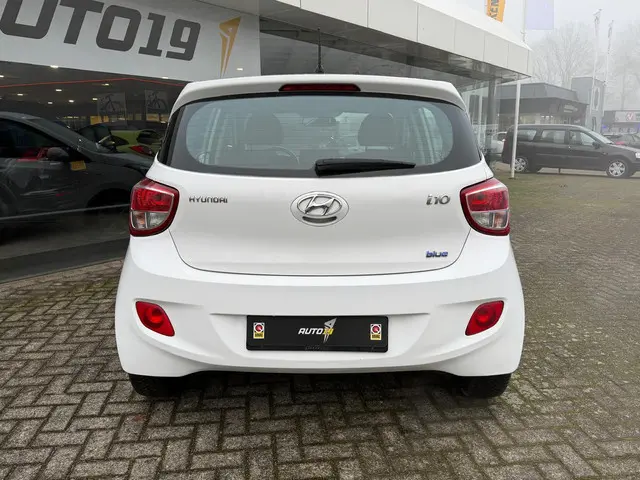Hyundai i10 1.0 Bi-Fuel Blue LPG Trend 2014 LPG/Gas 12