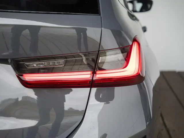 BMW 3 Serie Touring M340i xDrive 2024 Benzine 33