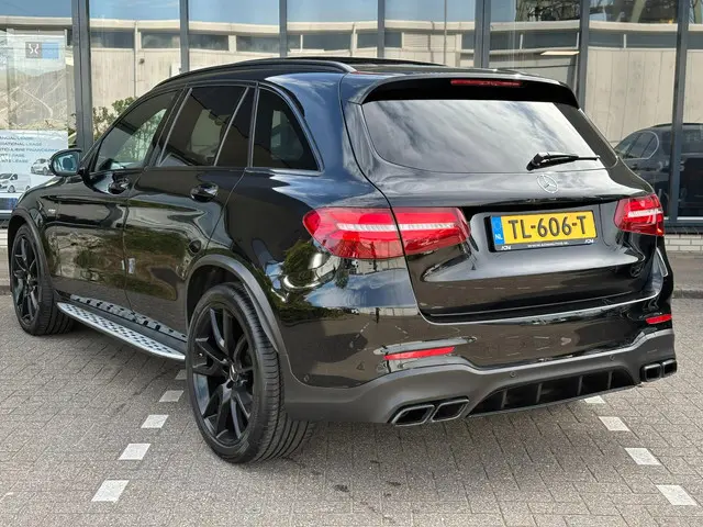 Mercedes-Benz GLC AMG 43 4MATIC / PANO 2016 Benzine 2