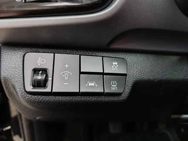 Kia Stonic 1.0 T-GDi DynamicLine 2017 Benzine 21