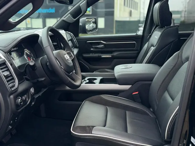 Dodge Ram 1500 Laramie MY2025 2024 Benzine 16