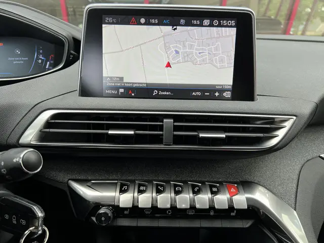 Peugeot 3008 1.6 e-THP GT Line 2017 Benzine 18