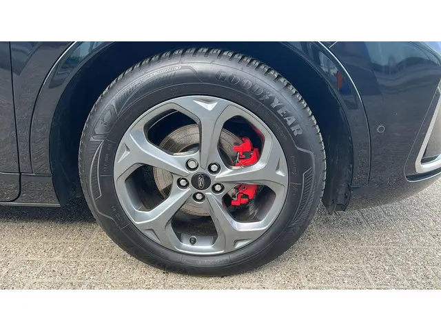 Ford Kuga 2.5 FHEV ST-Line X 2024 Hybride Benzine 29