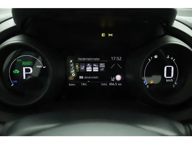 Toyota Yaris 1.5 Hybrid Dynamic 2022 Hybride Benzine 50