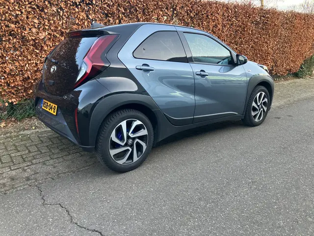 Toyota Aygo X 1.0 VVT-i S-CVT Envy Automaat 2024 Benzine 5
