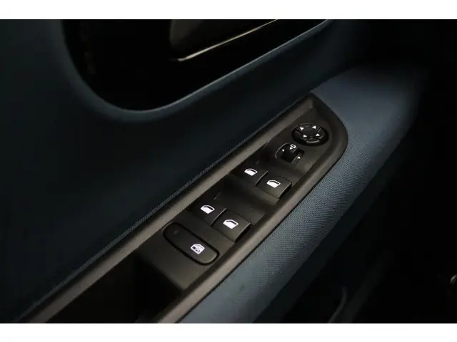 Fiat Grande Panda La Prima 11 kW 44 kWh 2025 Elektrisch 20