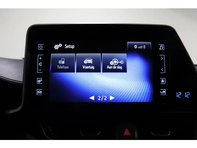 Toyota C-HR 1.8 Hybrid Style, 2019 Hybride Benzine 36