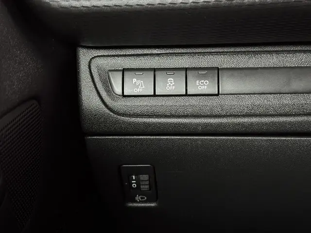 Peugeot 208 1.2 PureTech GT-line 2017 Benzine 27