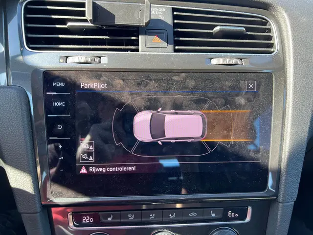 Volkswagen e-Golf E-Golf 2017 Elektrisch 16