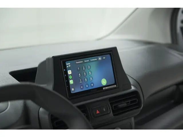 Peugeot Partner 1.5 BlueHDi 100 S&S L1 2023 Diesel 39