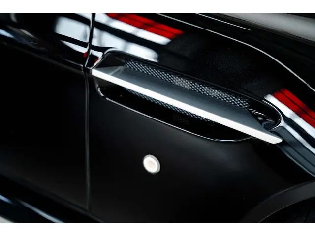 Aston Martin V12 Vantage S 2014 Benzine 30