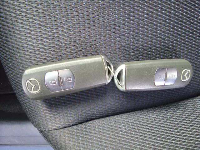 Mazda 2 1.5 Skyactiv-G Luxury 2020 Hybride Benzine 14