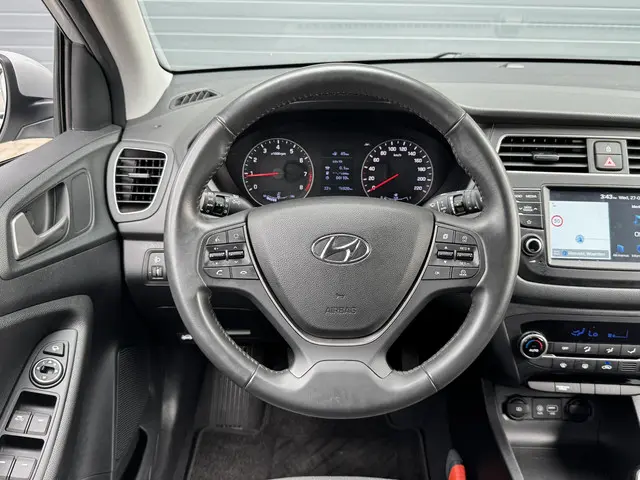 Hyundai i20 1.0 T-GDI PREMIUM 2020 Benzine 6