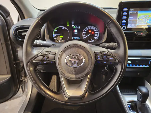 Toyota Yaris 1.5 Hybrid Active 2022 Hybride Benzine 14