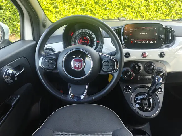 Fiat 500 1.2 Lounge Automaat 2020 Benzine 11