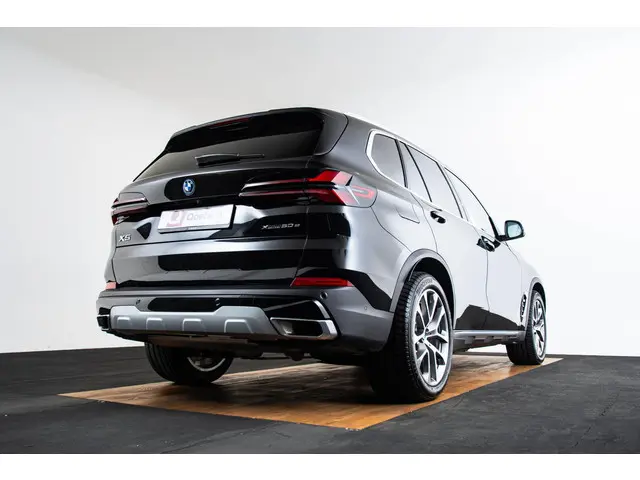 BMW X5 xDrive50e 2024 Hybride Benzine 35