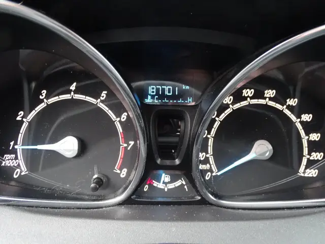 Ford Fiesta 1.0 Style AIRCO/NAV/TREKHAAK 2014 Benzine 12