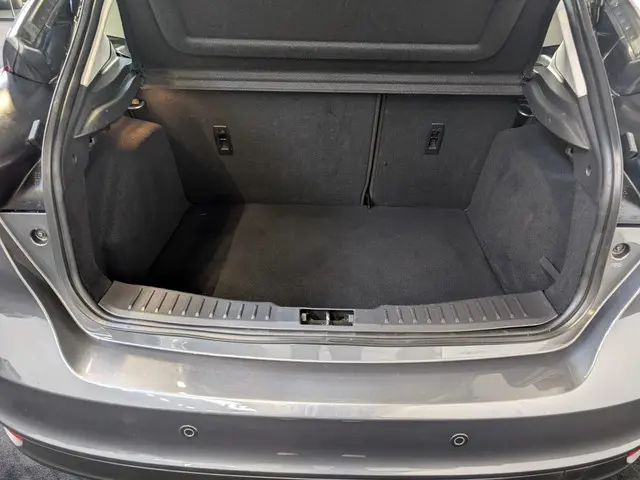 Ford Focus 1.0 Lease Edition |NAVI|SENSOR|NAP 2017 Benzine 14