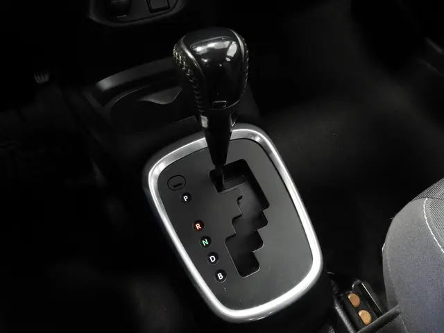 Toyota Yaris 1.5 Hybrid Active 2018 Hybride Benzine 13