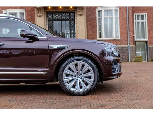 Bentley Bentayga 3.0 V6 Hybrid 2022 Hybride Benzine 22