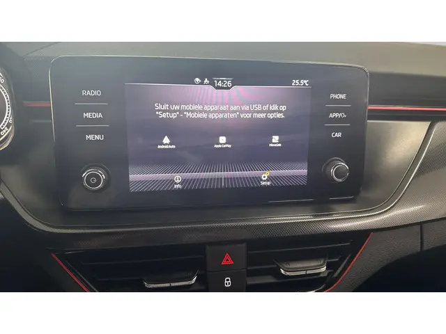 Škoda Kamiq 1.0 TSI Sport Business 2023 Benzine 24