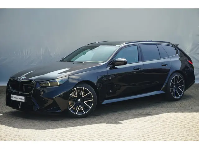 BMW M5 Touring 2025 Hybride Benzine 34