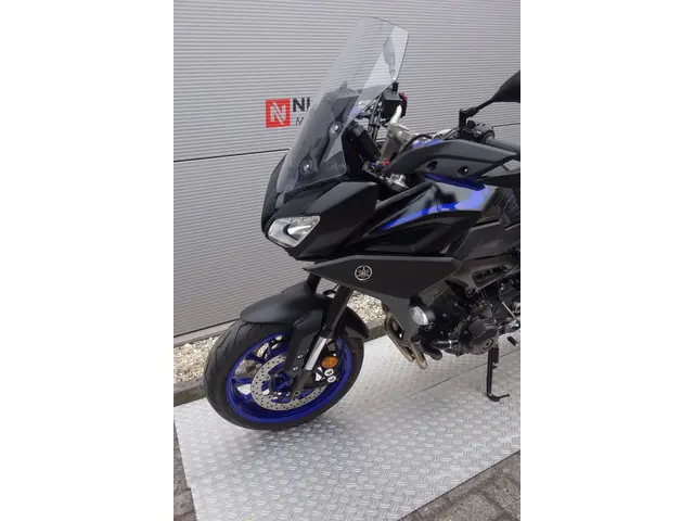 Yamaha TRACER 900 ABS 2018 Benzine 19