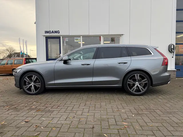 Volvo V60 2.0 B5 Inscription 2020 Hybride Benzine 5