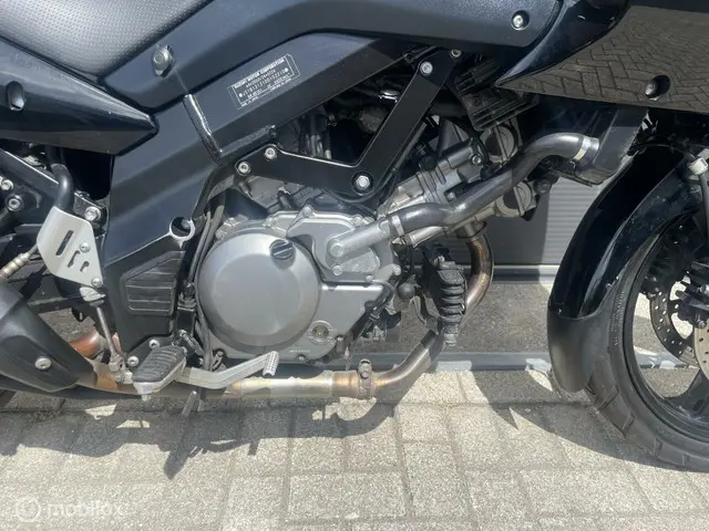 Suzuki V-Strom DL 650 T 2012 Benzine 5