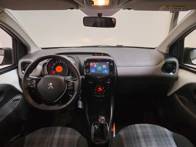Peugeot 108 1.0 e-VTi Allure 2019 Benzine 10
