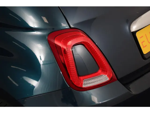 Fiat 500 1.2 Lounge 2019 Benzine 24