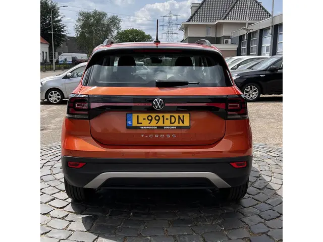 Volkswagen T-Cross 1.0 TSI Life 2021 Benzine 23