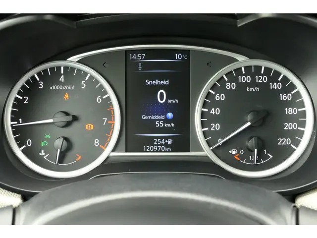 Nissan Micra 0.9 IG-T Business Edition 2018 Benzine 29